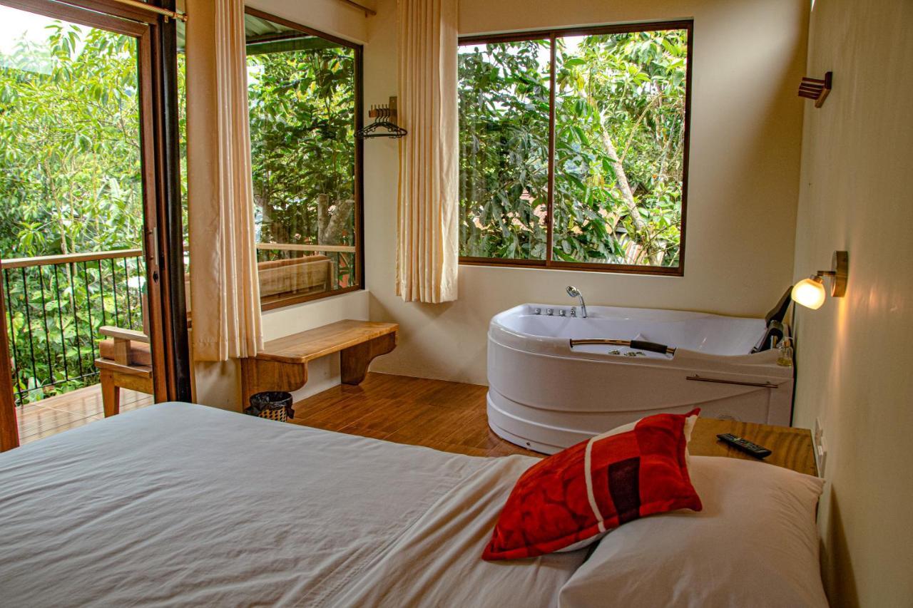 Cabanas Armonia Y Jardin De Orquideas Mindo Dış mekan fotoğraf