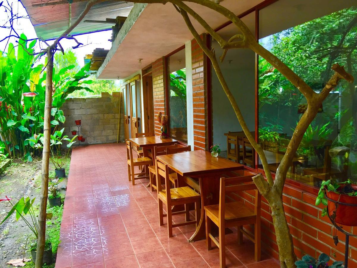 Cabanas Armonia Y Jardin De Orquideas Mindo Dış mekan fotoğraf